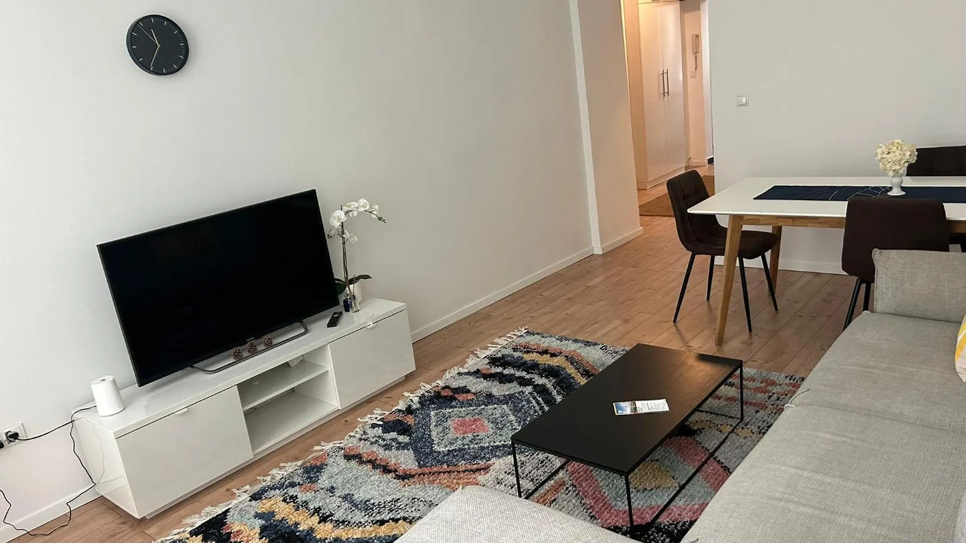 Favoriten Apartments Vienna 0*,  Austria